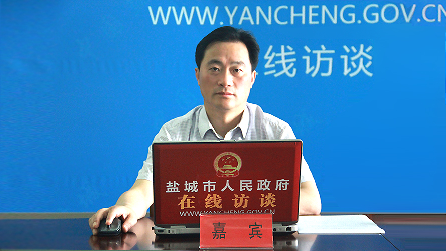 市教育局副局长,党委委员 丁才林