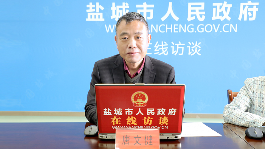 市文化广电和旅游局副局长,党委委员 唐文健